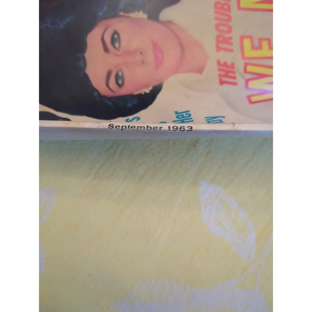Movie TV Secrets Sept 1963 Liz Taylor Rock Hudson Jackie Kennedy Can Love Wait‎